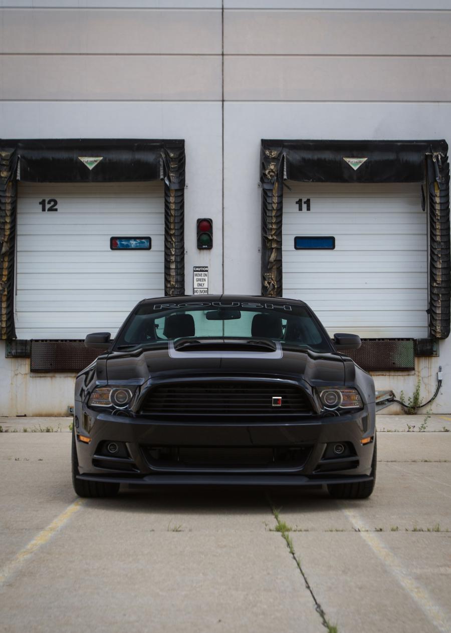  Ford Mustang RS by Roush 2012 года  (фото 14 из 32)